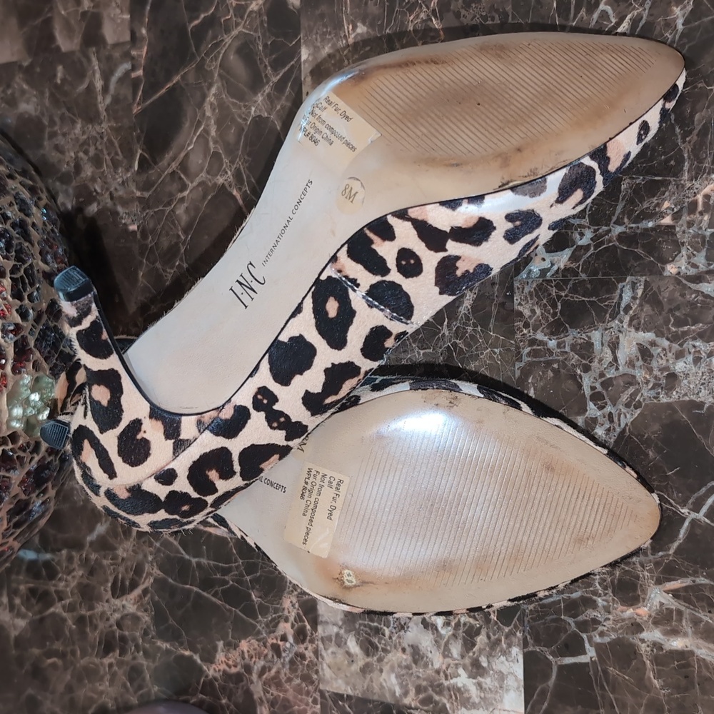 INC International Concepts Women's Leopard Print Heels - Picture 5 of 7